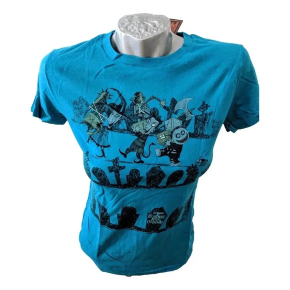 Nightmare Before Christmas Tim Burton Woman's Medium T-shirt  New Tags - Picture 1 of 4